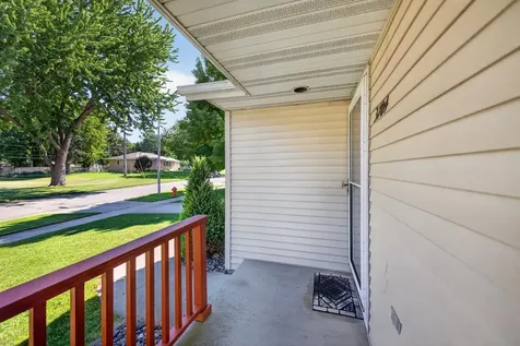 3704 Strathmore Lane SE Rochester MN 55904