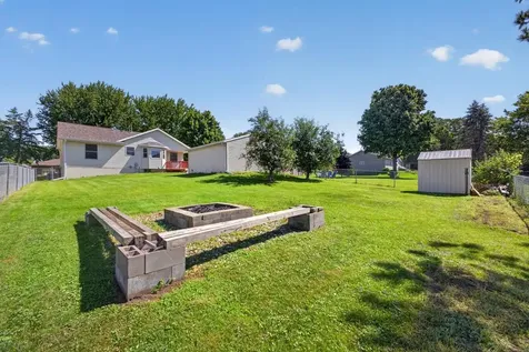 3704 Strathmore Lane SE Rochester MN 55904