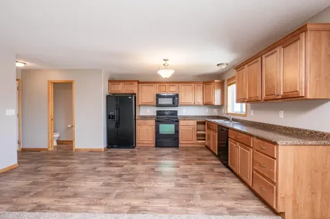 4280 Estate Drive S Fargo ND 58104