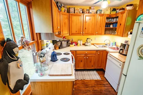 1922 Vellieux Island International Falls MN 56649