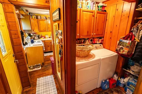 1922 Vellieux Island International Falls MN 56649
