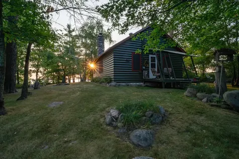 1922 Vellieux Island International Falls MN 56649