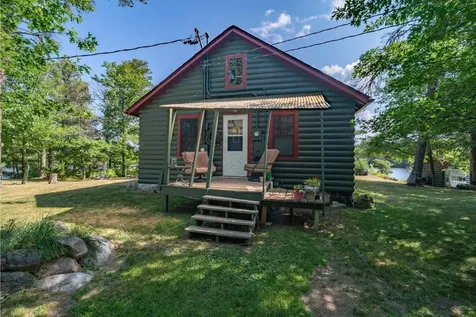 1922 Vellieux Island International Falls MN 56649