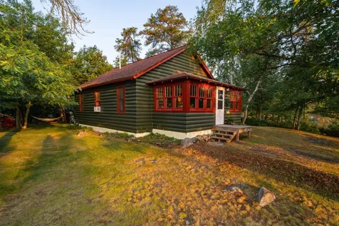 1922 Vellieux Island International Falls MN 56649