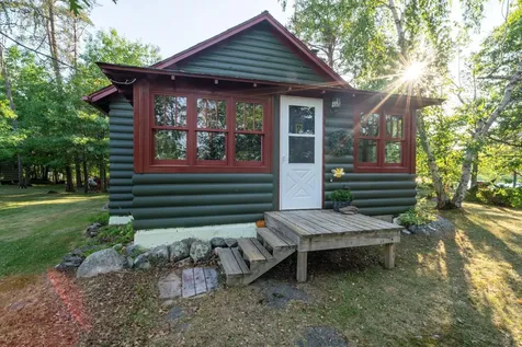 1922 Vellieux Island International Falls MN 56649
