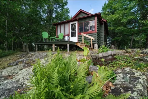 1922 Vellieux Island International Falls MN 56649