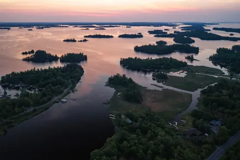 1922 Vellieux Island International Falls MN 56649