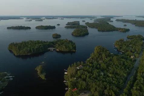 1922 Vellieux Island International Falls MN 56649