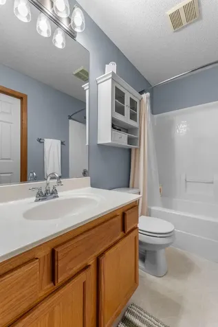 1781 Colonial Street Shakopee MN 55379