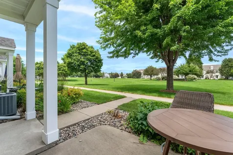 1781 Colonial Street Shakopee MN 55379