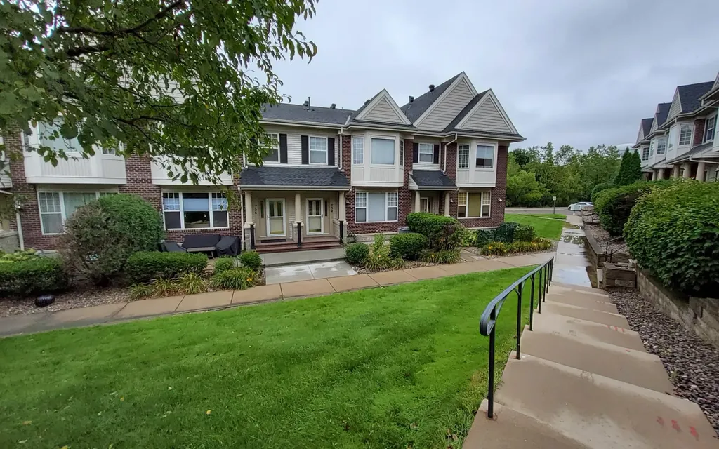 754 Wisconsin Avenue N Golden Valley MN 55427