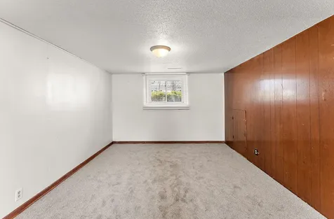 1866 38th Street NW Rochester MN 55901