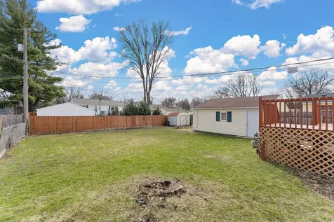 1866 38th Street NW Rochester MN 55901