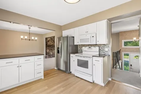 1817 Welland Avenue Minnetonka MN 55305