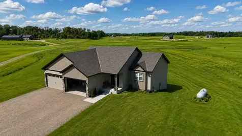3379 309th Avenue NW Cambridge MN 55008
