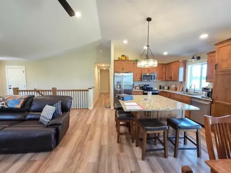 3379 309th Avenue NW Cambridge MN 55008
