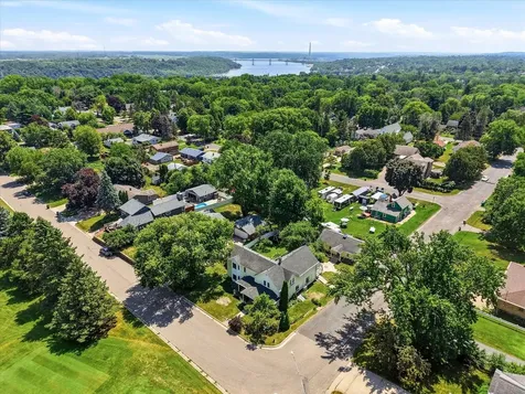 523 Moore Street W Stillwater MN 55082