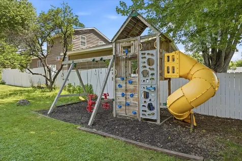 523 Moore Street W Stillwater MN 55082