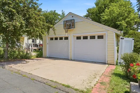 523 Moore Street W Stillwater MN 55082