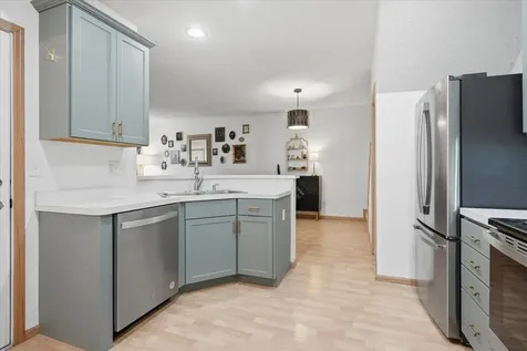 5104 Oriole Drive Farmington MN 55024
