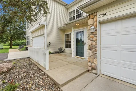 5104 Oriole Drive Farmington MN 55024
