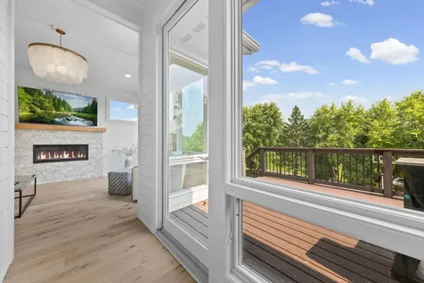 2971 Fairway Drive Chaska MN 55318
