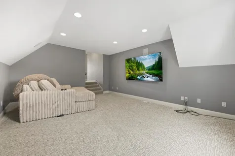2971 Fairway Drive Chaska MN 55318