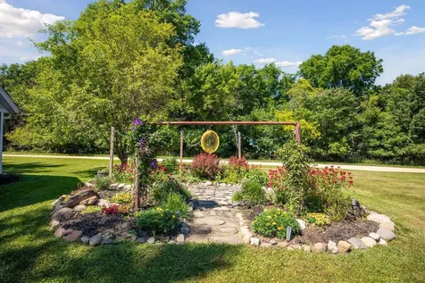 29190 Sunset Trail Cannon Falls MN 55009