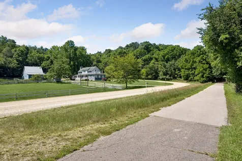 29190 Sunset Trail Cannon Falls MN 55009