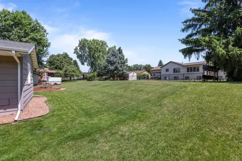 8330 Cleadis Avenue Inver Grove Heights MN 55076