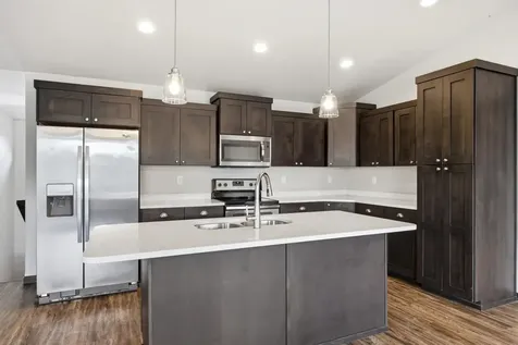 6073 Autumn Drive S Fargo ND 58104