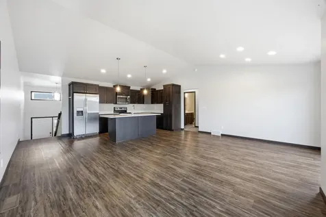 6073 Autumn Drive S Fargo ND 58104