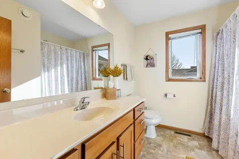 2458 Timberwood Lane NE Owatonna MN 55060