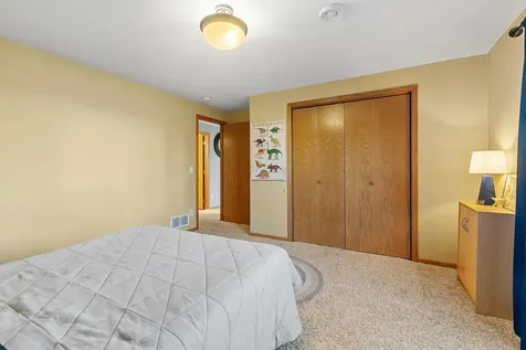 2458 Timberwood Lane NE Owatonna MN 55060