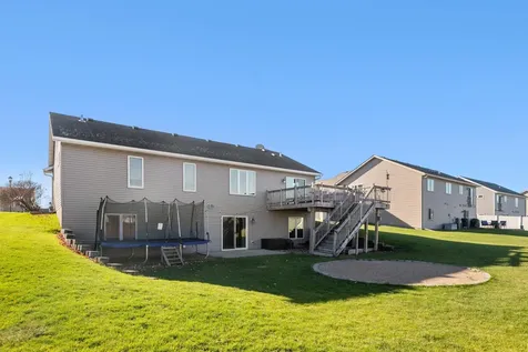 2458 Timberwood Lane NE Owatonna MN 55060
