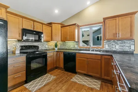2458 Timberwood Lane NE Owatonna MN 55060