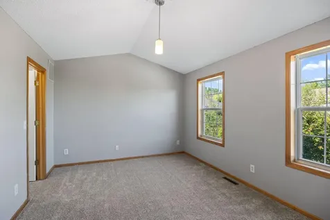 1893 Clover Meadow Drive Chaska MN 55318