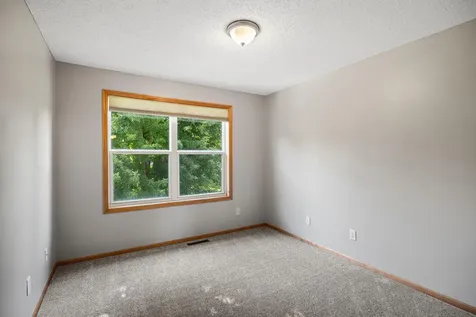 1893 Clover Meadow Drive Chaska MN 55318