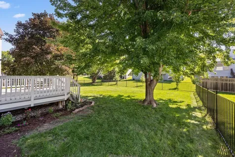 1893 Clover Meadow Drive Chaska MN 55318