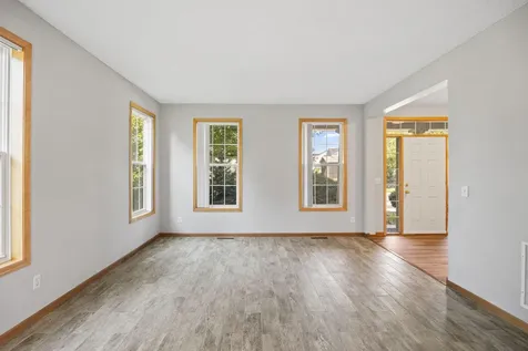 1893 Clover Meadow Drive Chaska MN 55318