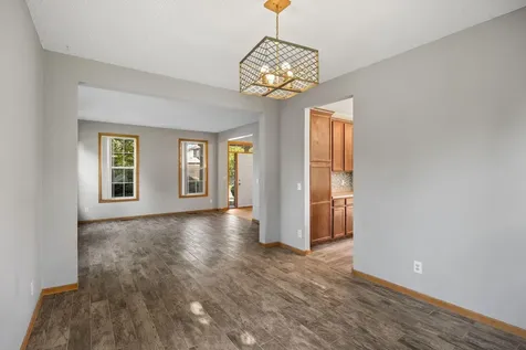 1893 Clover Meadow Drive Chaska MN 55318