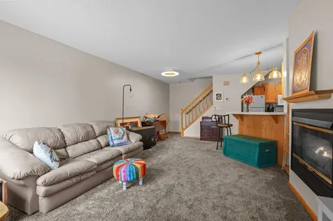 1795 Donegal Drive Woodbury MN 55125