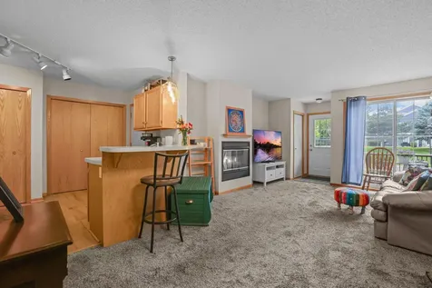 1795 Donegal Drive Woodbury MN 55125