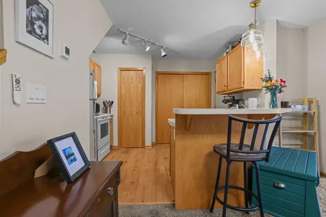 1795 Donegal Drive Woodbury MN 55125