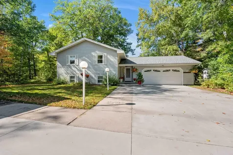24673 County Road 76 Grand Rapids MN 55744
