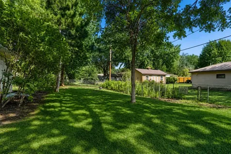 558 113th Lane NW Coon Rapids MN 55448