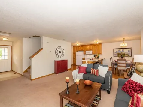 1027 6th Avenue NE Buffalo MN 55313