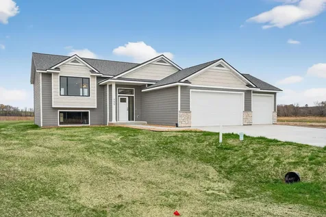 655 1st Street SE Elgin MN 55932