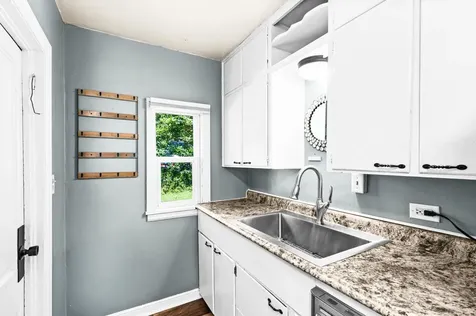 523 1st Street Duluth MN 55810