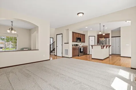 4712 102nd Trail N Minneapolis MN 55443